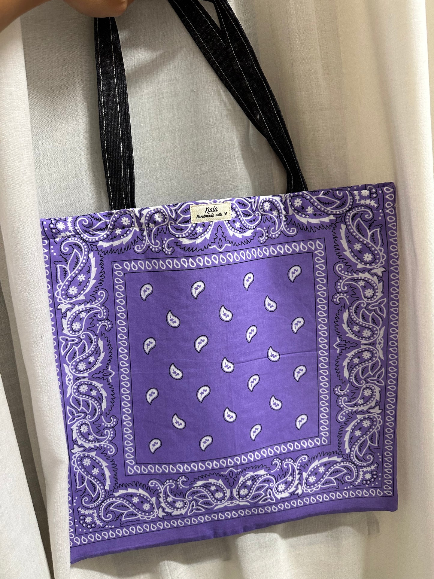 TOTEBAG BANDANA
