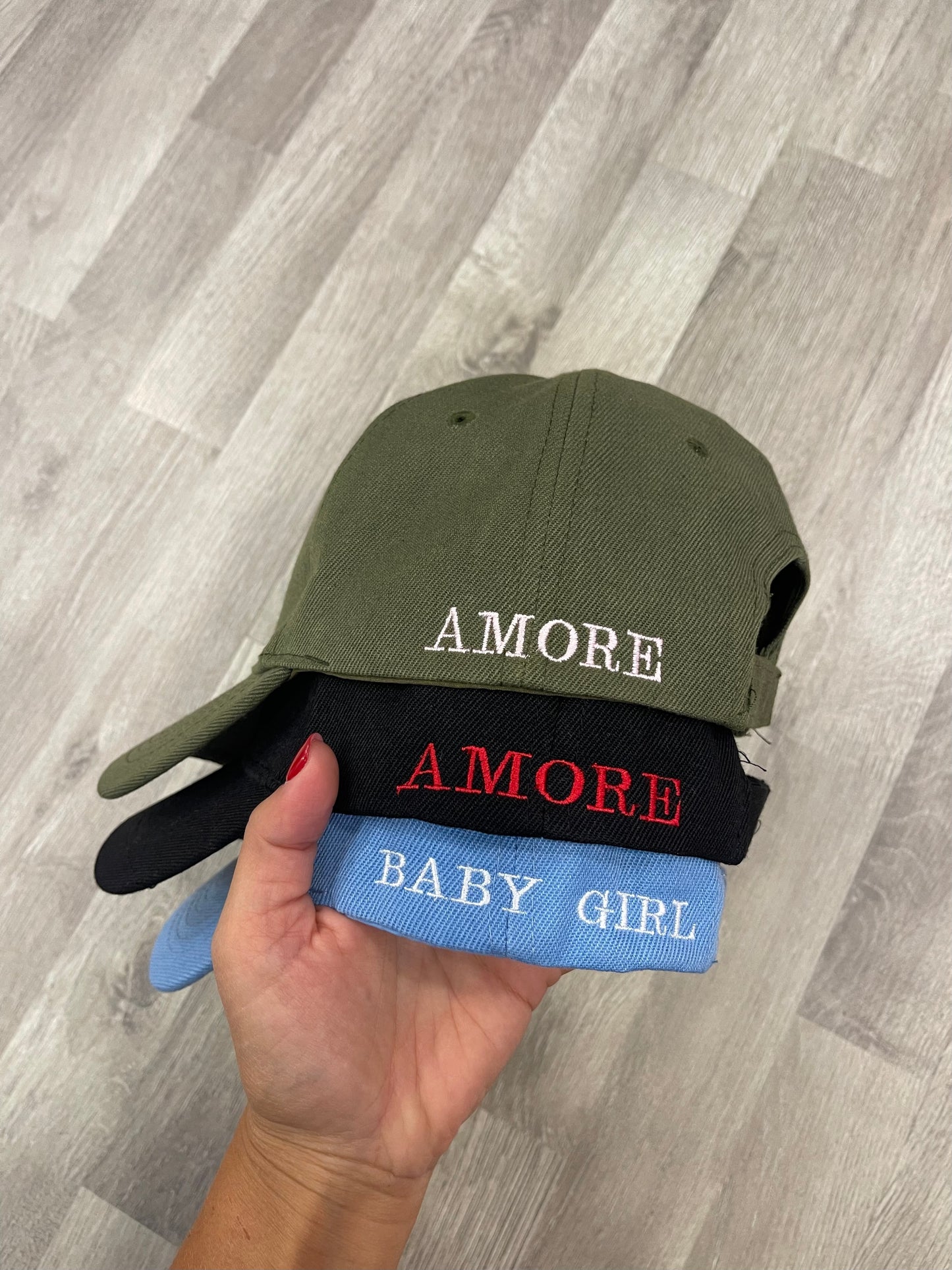 BERRETTO CON SCRITTA