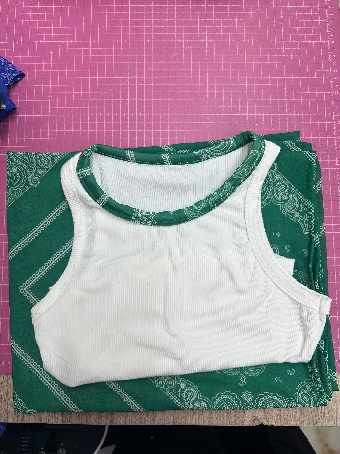 PAREO BANDANA