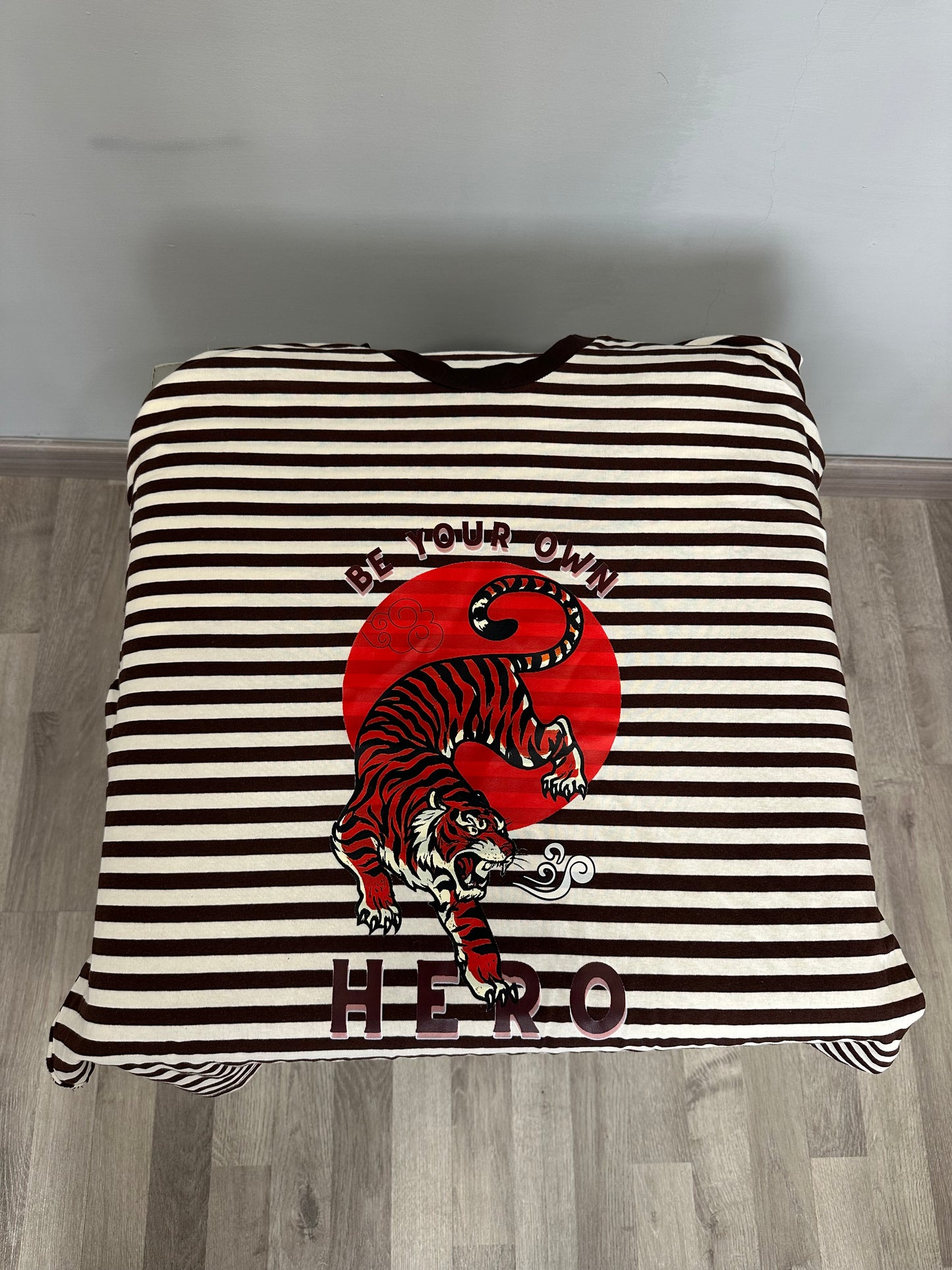 MAGLIA A RIGHE CON SCHIENA NUDA