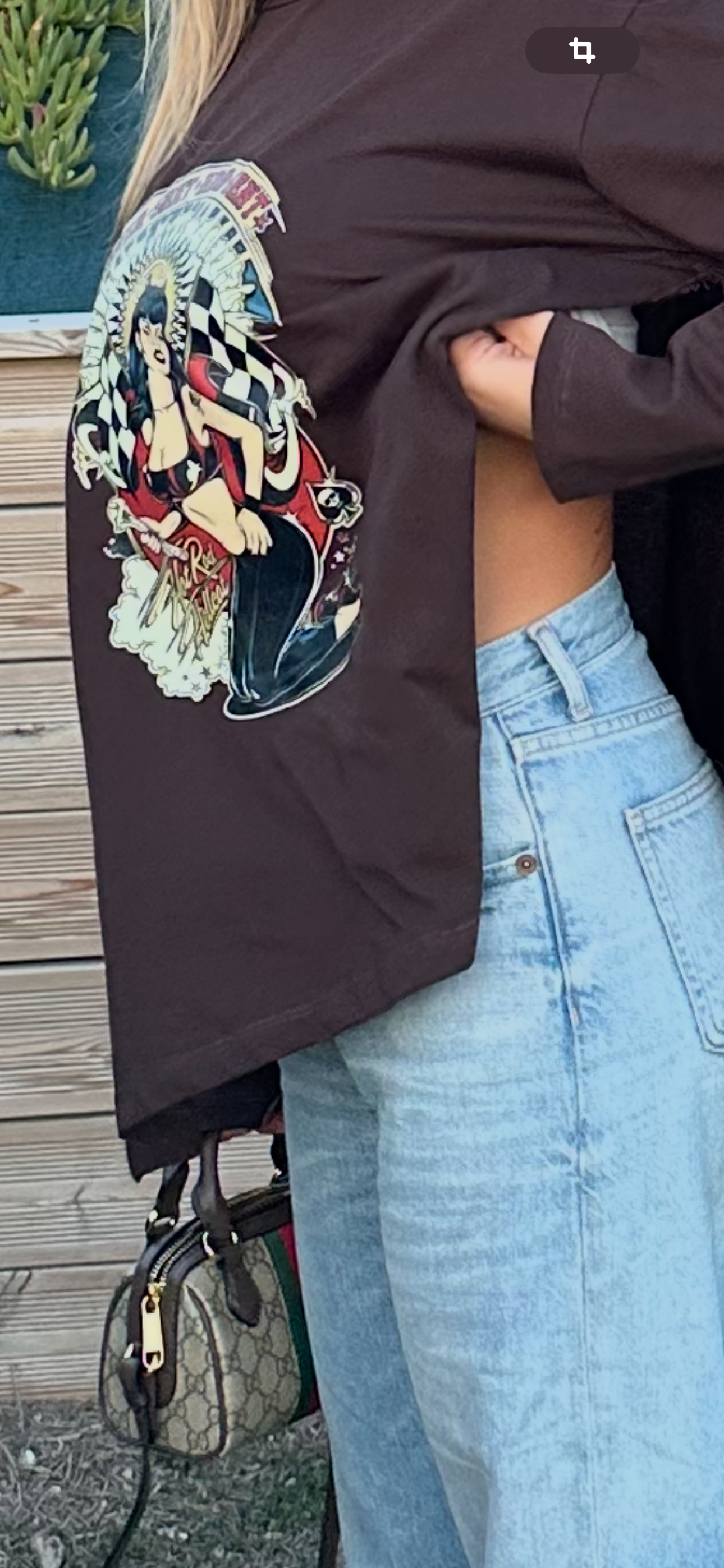 MAGLIA ROCK CON TAGLIO LATERALE