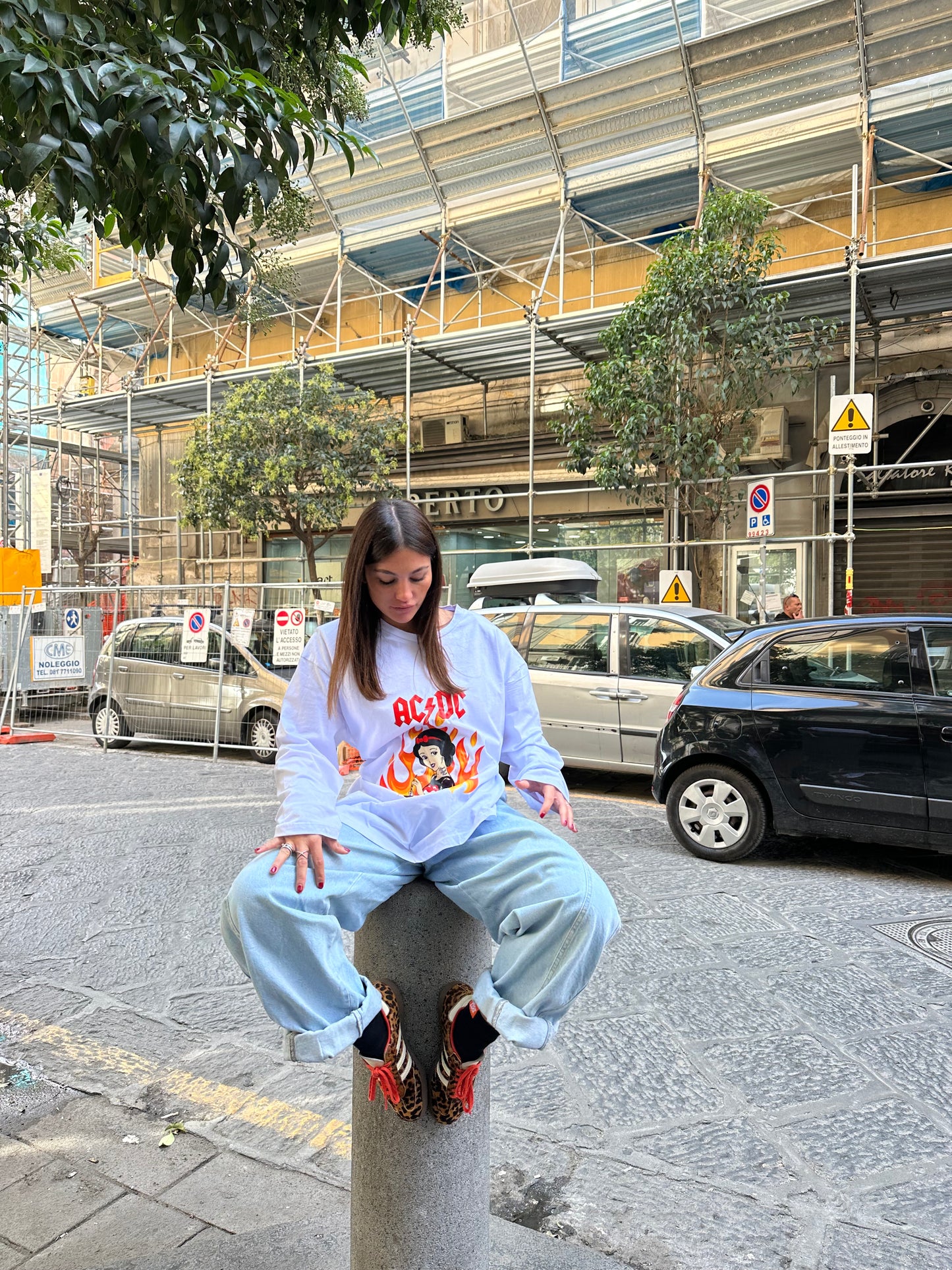 MAGLIE ROCK SCHIENA NUDA