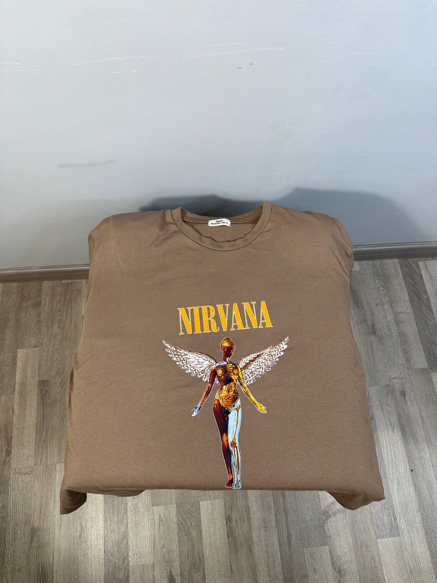 MAGLIA ROCK CON TAGLIO LATERALE