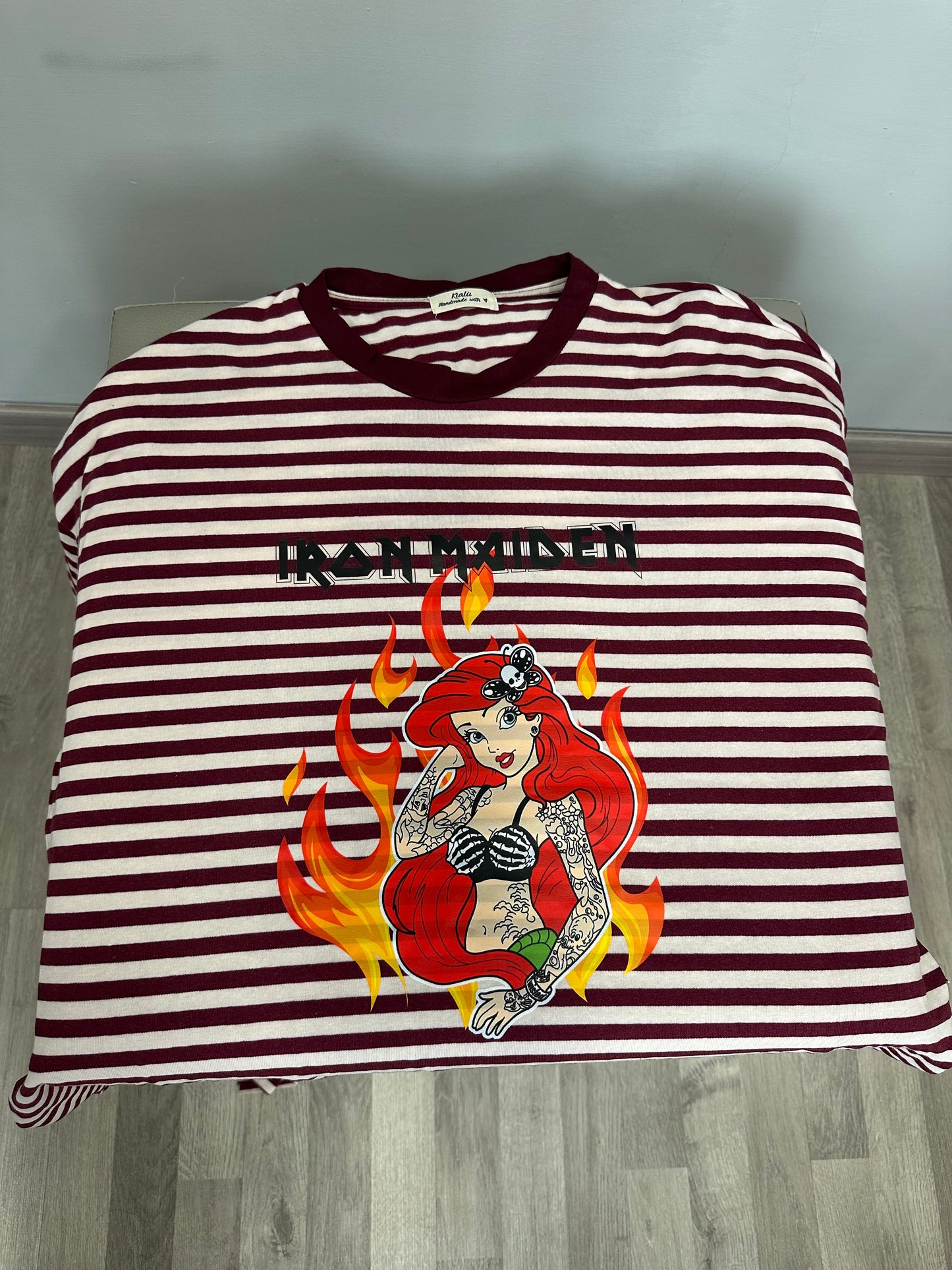 MAGLIA A RIGHE CON SCHIENA NUDA